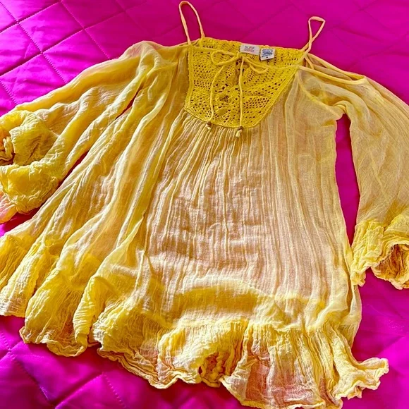 Swimsuit Coverup - Picture 1 of 4